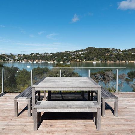 The Tide Watcher - Okiato Holiday Home Opua Екстериор снимка